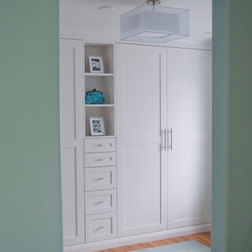 Dressing Room 111