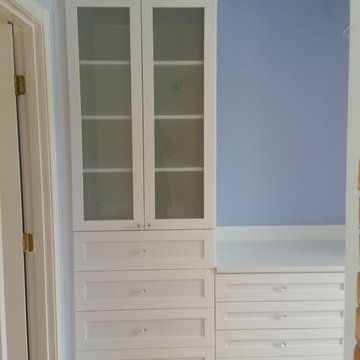 East Quogue Wardrobe with Vanity