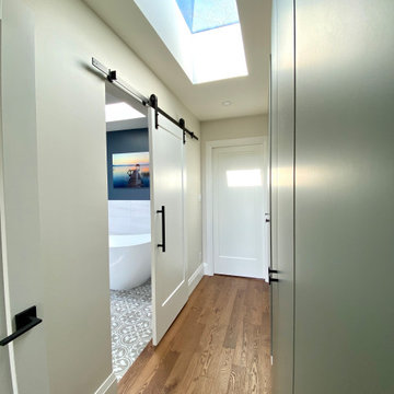 East York Semi 3rd Floor Addition - Walk-in Closet
