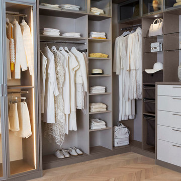 Fashionista Walk-In