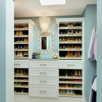 French Country Bath & Walk-in Closet