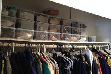 Reach-in closet - mid-sized traditional women's reach-in closet idea in New York