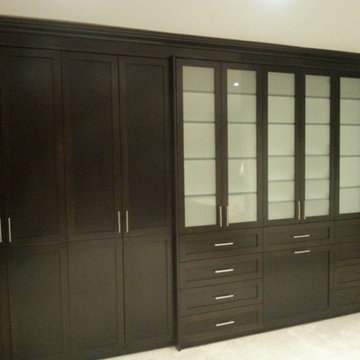 Full Wall Closet