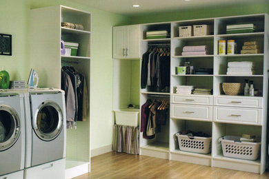 Inspiration for a closet remodel in Huntington