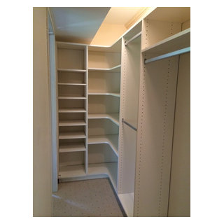 Genger Chicago Closet - Closet - Chicago - by Harmony Design