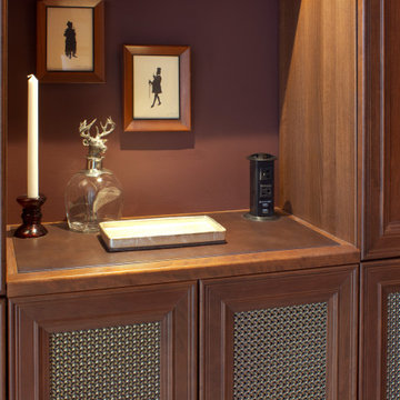 Gentleman's Closet