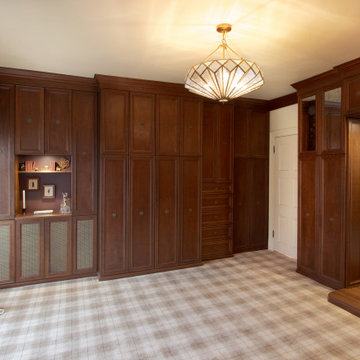 Gentleman's Closet