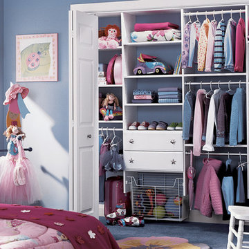 Girl's stand closet with basket