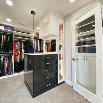Glamorous Black & White closet