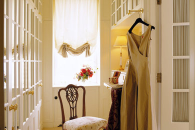Dressing room - shabby-chic style dressing room idea in Chicago