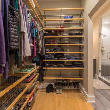 Hip Urban Master Closet