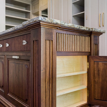 Hyde Park Luxury Master Closet