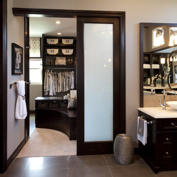Incredible Women's Closet!