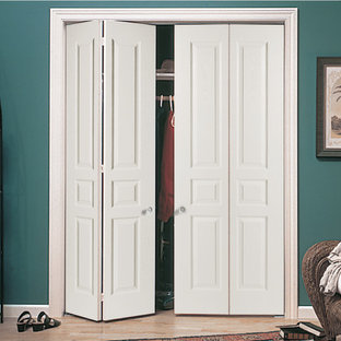 Inspiration for a tropical closet remodel in Orange County