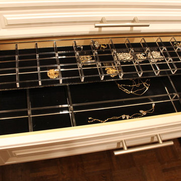 Jewelry Drawer - lockable with pullouts