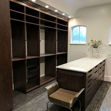 Large Walk in Closet with Island