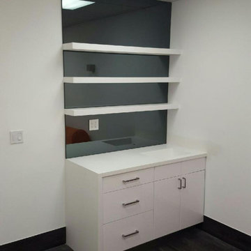 Levins Women Health & Wellness Office / North Miami