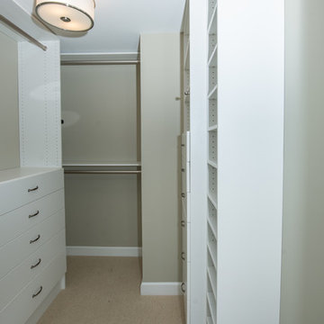 Lewisburg - Master Bedroom Closet