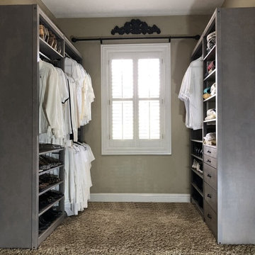 Lundia SOLID WOOD Closets in Gray Wash