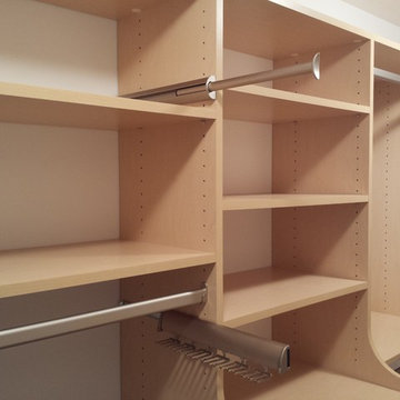 Maple Closet w/ Double Hang, Valet Rod and Tie Rack