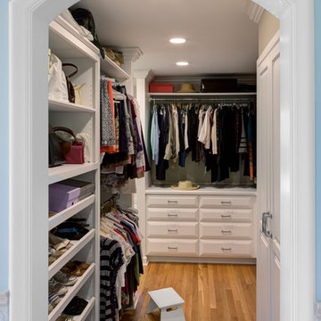 Marchmont Walk-In Closet - Shaker Heights