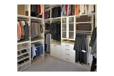 Inspiration for a mid-sized contemporary dressing room remodel in Dallas