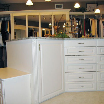 Master Closet/Dressing Room