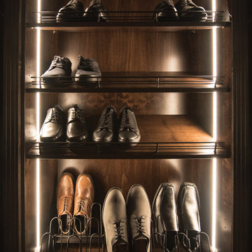 Master Closet-LED Accent Lighting