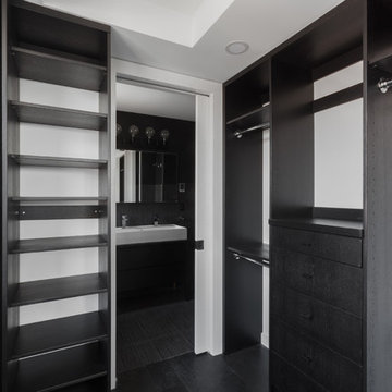 Master Closet - Walk-In