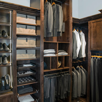 Men's Closet