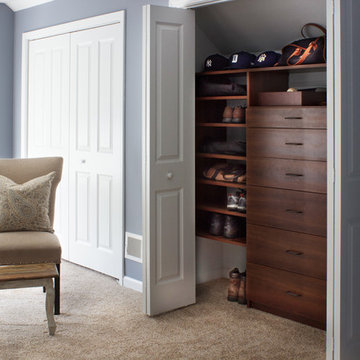 Men's Master Reach In Closet