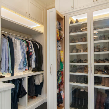 Mill Valley Traditional Primary Closet