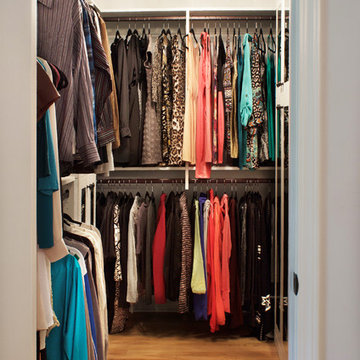 Mirrored Cabinet Doors for a Brighter Closet