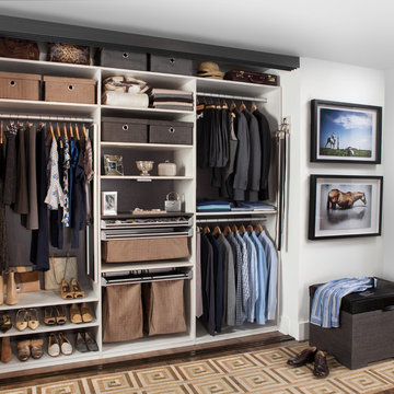 Modern Men's Reach-In Closet -  Flatiron District, NY