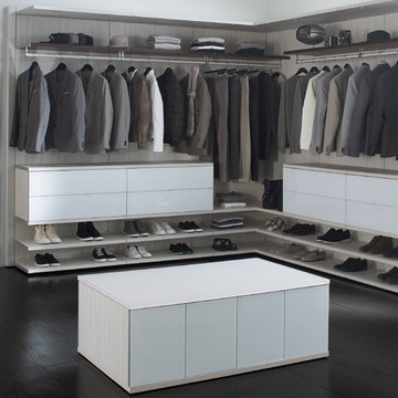 Modernist Closet