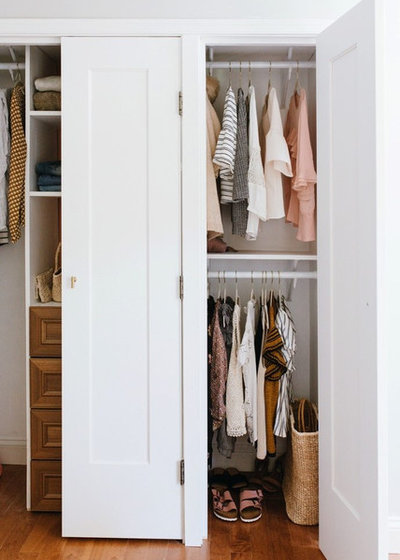 Transitional Closet by The House of Broadloom Ltd.