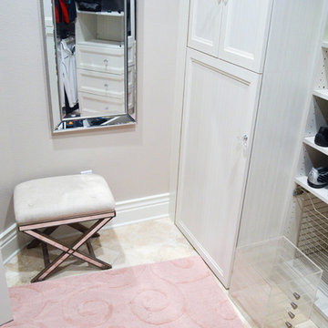 Odessa Walk-in Closet