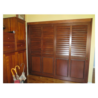 https://st.hzcdn.com/fimgs/pictures/closets/plantation-shutters-and-closet-doors-elizabeth-shutters-img~5181a4880335a6f5_1471-1-20c5c64-w320-h320-b1-p10.jpg