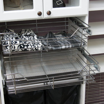 Pull-out Chrome Baskets | SpaceManager Closets