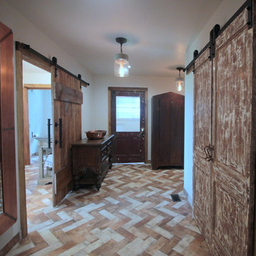Rabbit Ridge Farm - Log Cabin Master Bath, Dressing Room & Laundry Room