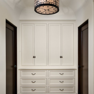 Roscomare Closet