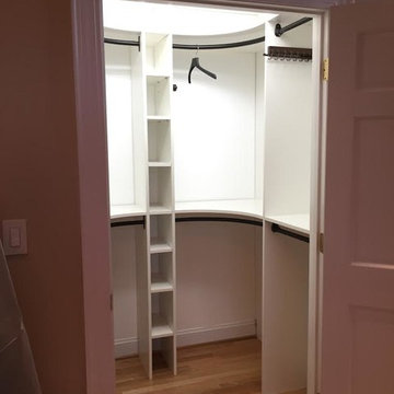 Rounded Walk In Closet