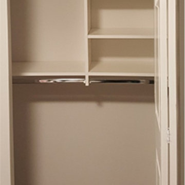 Small reach-in Closet