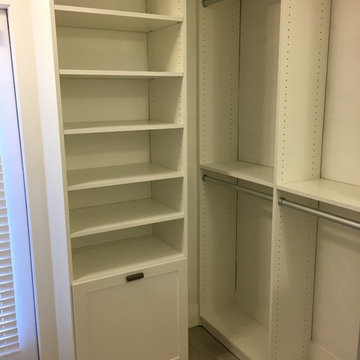 Small Walk-In Closet