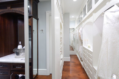 Example of a closet design in Charleston