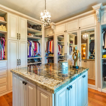 Spectacular Master Bedroom Closets