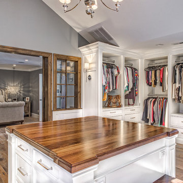 St. Paul Street Master Suite