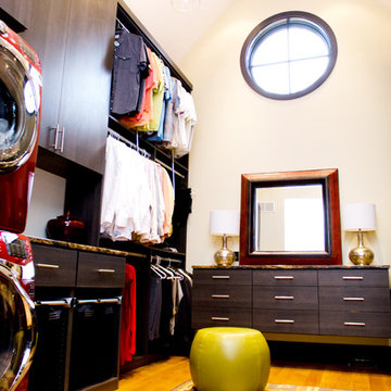 Tall Closet with Laundry