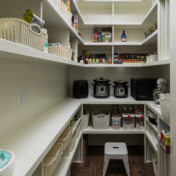 The Oakcrest - Kitchen Pantry