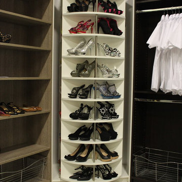The Revolving Closet Organizer - Manually Rotates 360 degree